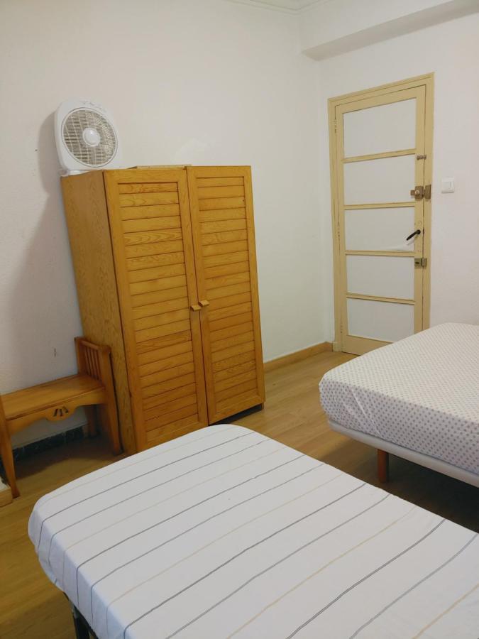 Comoda Habitacion Privada Valensiya Dış mekan fotoğraf