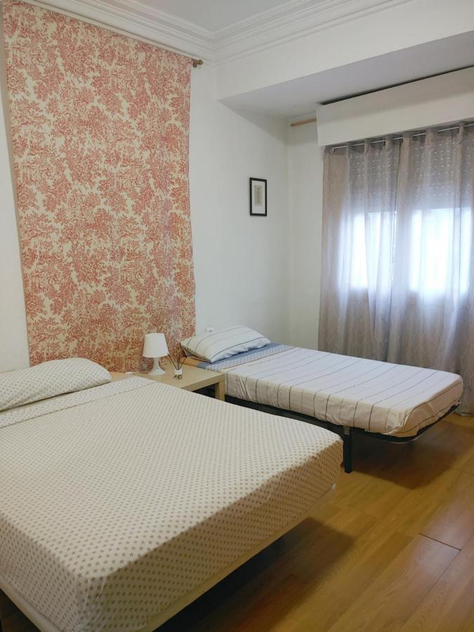 Comoda Habitacion Privada Valensiya Dış mekan fotoğraf